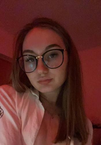 Brassell, 28 Caucasian/White female escort, Red Deer