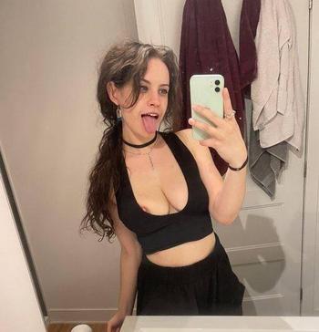 Theresa, 27 Caucasian/White female escort, Red Deer