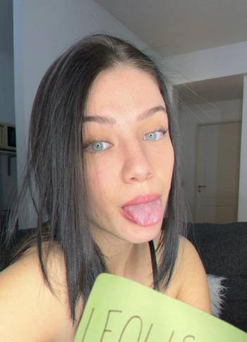Jess, 26 Caucasian/White female escort, Red Deer